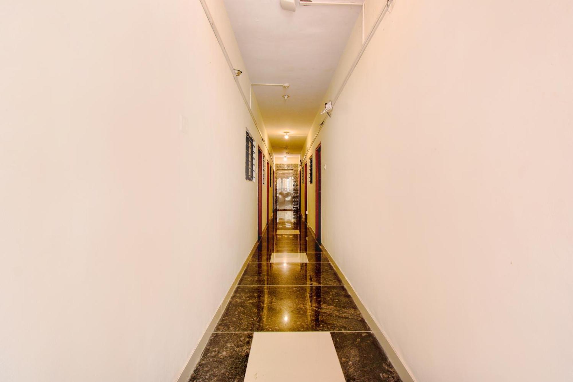 Fabexpress Srh - Nr Butterfly Park - Hinjawadi Hotel Exterior photo