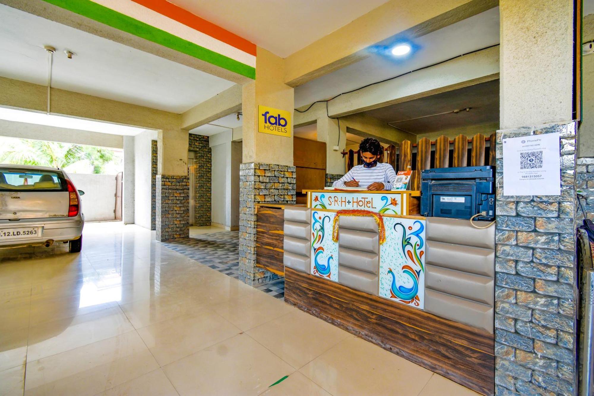 Fabexpress Srh - Nr Butterfly Park - Hinjawadi Hotel Exterior photo
