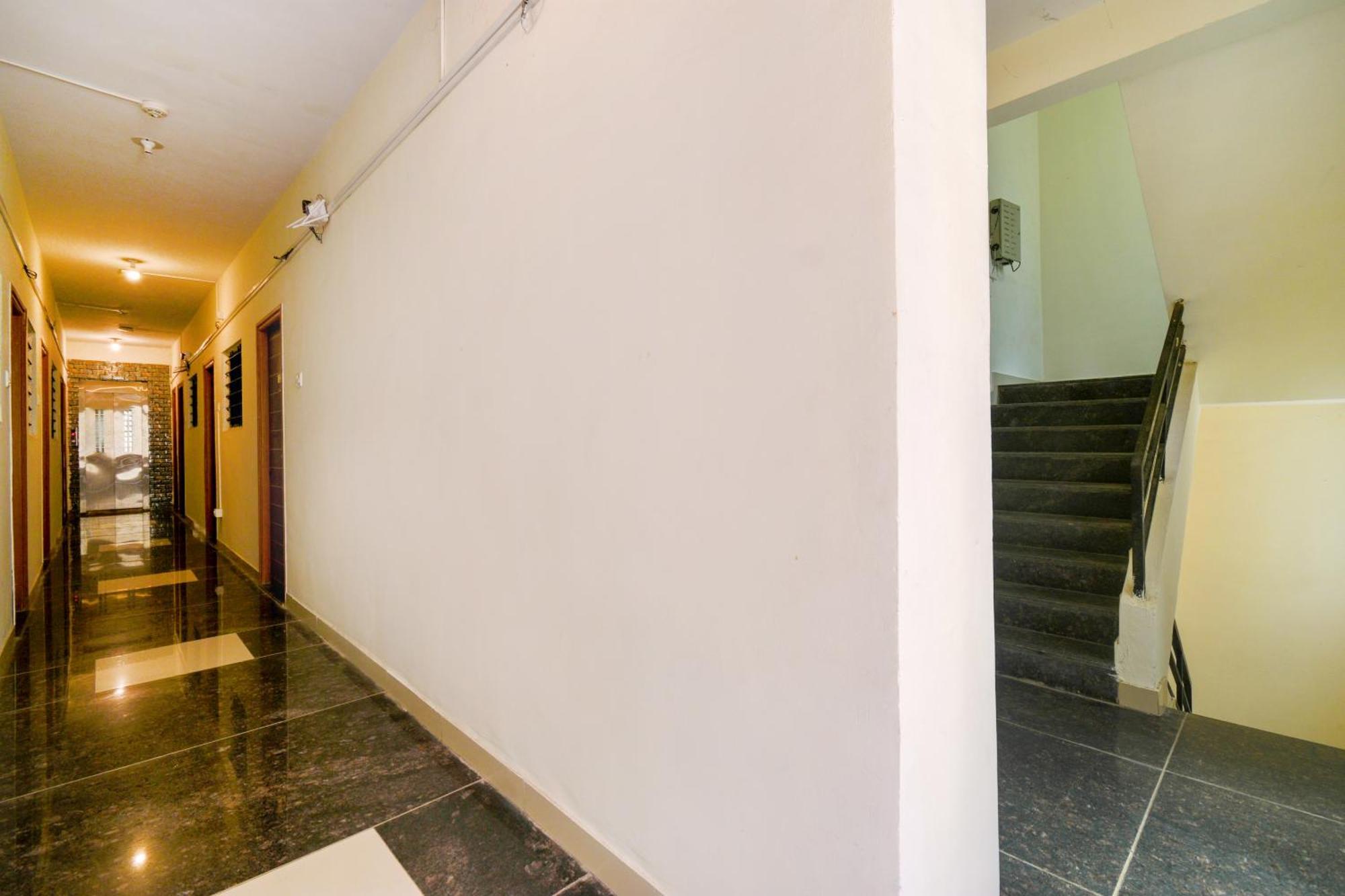Fabexpress Srh - Nr Butterfly Park - Hinjawadi Hotel Exterior photo